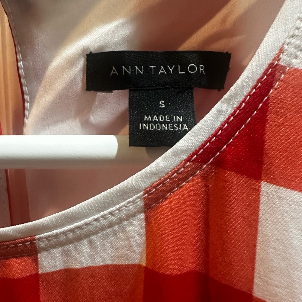 Ann Taylor Red & White Gingham Flared Sleeveless Dress Small - Picture 4 of 9